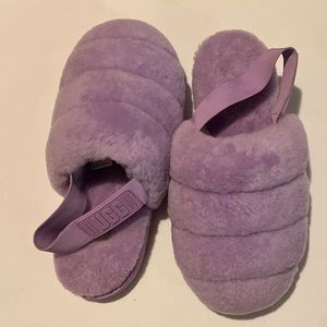 UGG SLIPPERS